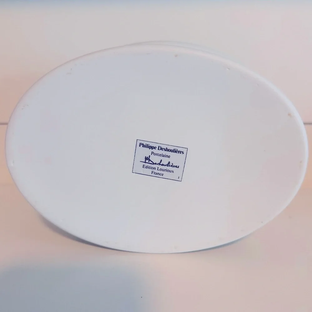 𝅺Louis Lourioux, Wild Flower 1 qt. Oval covered casserole